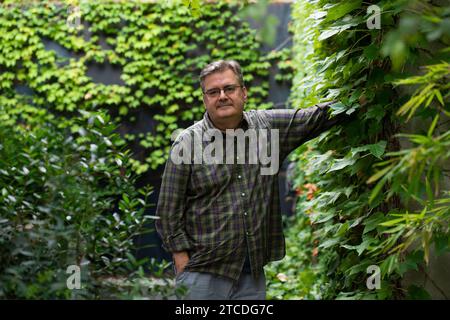 Barcelone, 09/05/2018. Entretien avec l'écrivain Sergi Pamies. Photo : Inés Baucells Archdc. Crédit : Album / Archivo ABC / Inés Baucells Banque D'Images