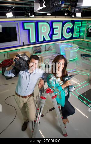 Madrid, 08/05/2018. Entretien avec Jose Luis Perez et Ana Samboal qui présentent un nouveau programme Trece TV. Photo : Isabel Permuy ARCHDC. Crédit : Album / Archivo ABC / Isabel B. Permuy Banque D'Images