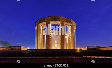 Monument pour les soldats du front belge tombés au combat et leur commandant le roi Albert Ier, Musée Westfront, Belgique, Flandre Occidentale, Nieuwpoort Banque D'Images