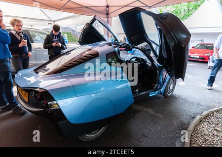 Voiture à hydrogène Riversimple, appelée Rasa. Le nom Rasa vient de Tabula Rasa, ardoise propre (latin). En spectacle à Goodwood Banque D'Images