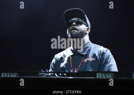 LONDRES, ANGLETERRE - DÉCEMBRE 11 : DJ Lord Asword de Cypress Hill jouant à O2 Arena, Greenwich le 11 décembre 2023 à Londres, Angleterre, Royaume-Uni. CAP/MAR MAR/Capital Pictures / MediaPunch *** Etats-Unis SEULEMENT*** Copyright : xCapitalxPicturesx/xMediaPunchx Banque D'Images