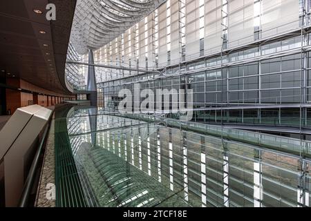 tokyo internetional forum structure moderne particulière Banque D'Images