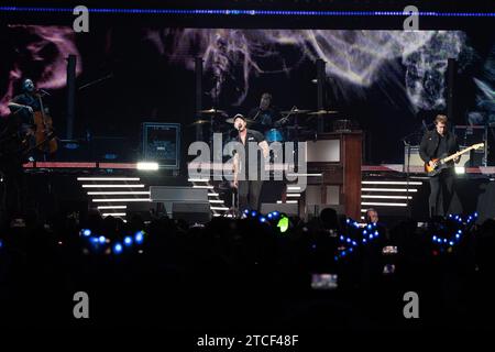Washington, DC, États-Unis. 11 décembre 2023. WASHINGTON, DC - 11 DÉCEMBRE : One Republic joue sur scène lors du Jingle ball 2023 d'iHeartRadio Hot 99.5, au Capital One Arena le 11 décembre 2023 à Washington, DC. Photo : Victoria Ford/imageSPACE crédit : Imagespace/Alamy Live News Banque D'Images
