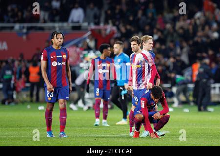 Barcelone, Espagne. 10 décembre 2023. Les joueurs de Barcelone déçus après la défaite au LaLiga EA Sports match entre le FC Barcelona et Girona FC AT Banque D'Images