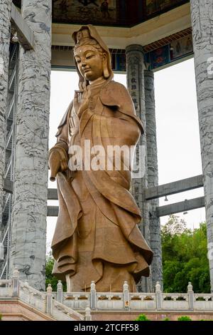 Déesse Kuan Yim au temple Kek Lok si, Penang, Malaisie Banque D'Images