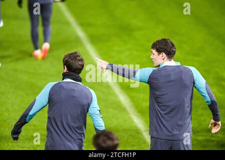 Anvers, Belgique. 12 décembre 2023. Andreas Christensen de Barcelone photographié lors d'un entraînement du club espagnol FC Barcelone, le mardi 12 décembre 2023 à Anvers. L'équipe se prépare pour le match de demain contre l'équipe belge de football Royal Antwerp FC, le sixième jour de la phase de groupes de la Ligue des Champions, dans le groupe H. Belga PHOTO TOM GOYVAERTS crédit : Belga News Agency/Alamy Live News Banque D'Images