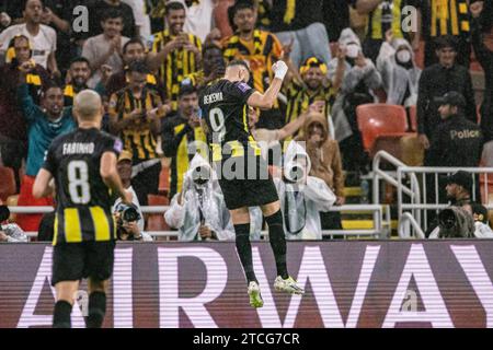 Jeddah, Arabie saoudite. 12 décembre 2023. King Abdullah Sports City JEDDAH, ARABIE SAOUDITE - DÉCEMBRE 12 : Karim Benzema, d'Al Ittihad, célèbre après avoir marqué lors du 1e tour de la coupe du monde des clubs de la FIFA en Arabie Saoudite entre Al Ittihad FC et Auckland City FC au King Abdullah Sports City le 12 décembre 2023 à Djeddah, en Arabie Saoudite. (Marcio Machado/SPP) crédit : SPP Sport Press photo. /Alamy Live News Banque D'Images