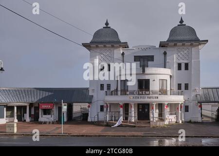 Penarth, Vale of Glamorgan, pays de Galles, Europe - 13 novembre 2023 : vue de la jetée de Penarth depuis l'avant. Banque D'Images