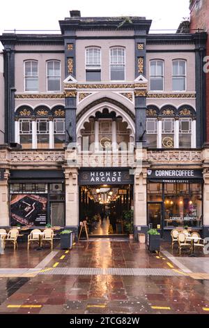 Cardiff, South Glamorgan, pays de Galles, Europe - 14 novembre 2023 : entrée High Street Arcade Banque D'Images