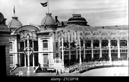 Exposition régionale de Valence (inaugurée le 24 mai 1909. Voir ABC page 3). Gran Casino - photo : F. Pérez Aparísi. Crédit : Album / Archivo ABC / Francisco Pérez Aparisi Banque D'Images