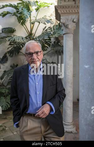 Séville, 05/24/2022. Entretien avec Alfonso Guerra à l'occasion de son entrée à l'Académie royale sévillienne des bonnes lettres. Photo : Raúl Doblado. ARCHSEV. Crédit : Album / Archivo ABC / Raúl Doblado Banque D'Images