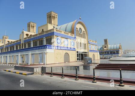 Le souk bleu sur la corniche à Sharjah, Émirats arabes Unis Banque D'Images