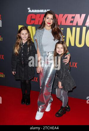 Londres, Royaume-Uni. 10 décembre 2023. Imogen Thomas a assisté à la première britannique de 'Chicken Run : Dawn of the Nugget' à Picturehouse Central à Londres. Crédit : SOPA Images Limited/Alamy Live News Banque D'Images