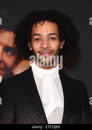 Beverly Hills, États-Unis. 12 décembre 2023. Jordan Dobson arrive à la projection spéciale de Los Angeles de “Maestro” à l’Academy Museum of Motion Pictures le 12 décembre 2023 à Beverly Hills, Californie. © Lisa OConnor/AFF-USA.com crédit : AFF/Alamy Live News Banque D'Images