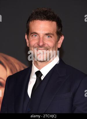 Beverly Hills, États-Unis. 12 décembre 2023. Bradley Cooper arrive à la projection spéciale de Los Angeles de “Maestro” à l’Academy Museum of Motion Pictures le 12 décembre 2023 à Beverly Hills, Californie. © Lisa OConnor/AFF-USA.com crédit : AFF/Alamy Live News Banque D'Images