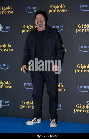 News - Photocall série italienne Gigolo per caso l'acteur italien Pietro Sermonti lors du photocall pour la présentation de la série italienne sur Amazon Prime Video, Gigolo per caso à Rome sur 12.12.2023 Italie Copyright : xClaudioxEnea/SportReporterx/xLiveMediax LPN 1162021 Banque D'Images