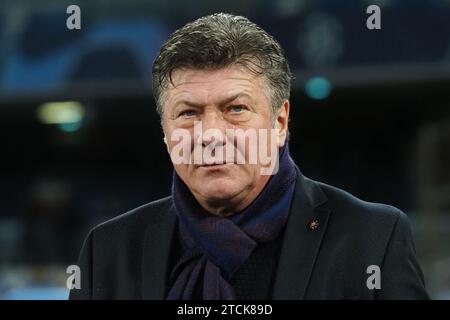 Napoli, Italie. 12 décembre 2023. Walter Mazzarri entraîneur de Napoli, lors du match de championnat entre Napoli vs Sporting Braga résultat final, Napoli 2, Sporting Braa 0, match joué au stade Diego Armando Maradona. Crédit : Vincenzo Izzo/Alamy Live News Banque D'Images