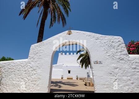 Eglise de Sant Jordi, originaria del siglo XV, Sant Jordi de Ses Salines, Ibiza, Baléares, Espagne Banque D'Images