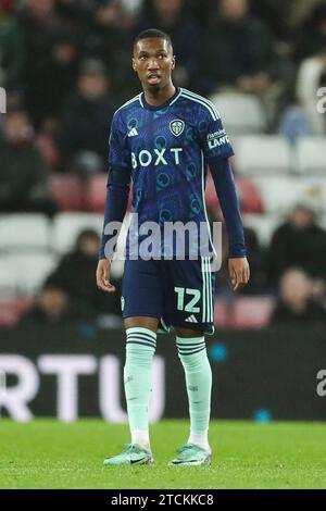 Sunderland, Royaume-Uni. 12 décembre 2023. L'attaquant de Leeds United Jaidon Anthony (12) en action lors du Sunderland AFC v Leeds United FC Skybet EFL Championship Match au Stadium of Light, Sunderland, Angleterre, Royaume-Uni le 12 décembre 2023 Credit : Every second Media/Alamy Live News Banque D'Images