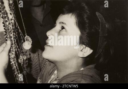 San Sebastián de Garabandal (Cantabrie), 1965. Mystère des apparitions de la Vierge et de l'ange Saint Michel. Dans l'image, un des médiums. Crédit : Album / Archivo ABC Banque D'Images