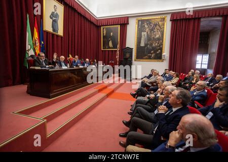 Séville, 10/24/2022. Présentation du livre par Rodríguez de la Borbolla, dans l'Auditorium universitaire. Juan Espadas, Fernando Rodríguez Villalobo, Alfonso Guerra, Manuel Chaves, entre autres, assistez. Photo : Vanessa Gómez. ARCHSEV. Crédit : Album / Archivo ABC / Vanessa Gómez Banque D'Images