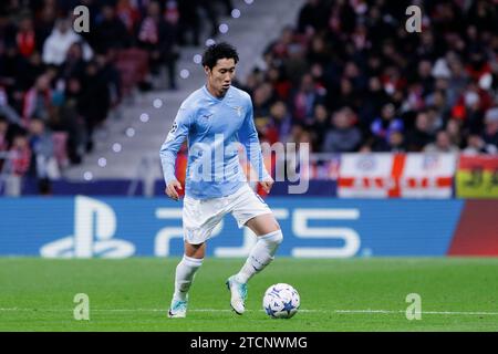 Madrid, Espagne. 13 décembre 2023. Civitas Metropolitano Stadium MADRID, ESPAGNE - DÉCEMBRE 13 : Daichi Kamada du Latium lors du match de l'UEFA Champions League 2023/24 entre l'Atletico de Madrid et le Lazioat Civitas Metropolitano Stadium. (Photo de Guillermo Martinez) GM (Guillermo Martinez/SPP) crédit : SPP Sport Press photo. /Alamy Live News Banque D'Images