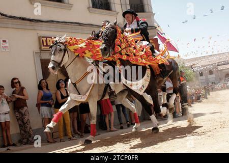 Carpio de Tajo (Tolède), 07/25/2015. Fête du Saint patron de Santiago Apóstol à Carpio de Tajo. Dans l'image, courses hippiques attelées. Photo : Ana Pérez Herrera ARCHDC. Crédit : Album / Archivo ABC / Ana Pérez Herrera Banque D'Images