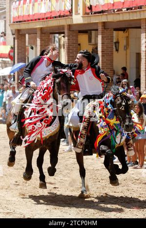 Carpio de Tajo (Tolède), 07/25/2015. Fête du Saint patron de Santiago Apóstol à Carpio de Tajo. Dans l'image, courses hippiques attelées. Photo : Ana Pérez Herrera ARCHDC. Crédit : Album / Archivo ABC / Ana Pérez Herrera Banque D'Images