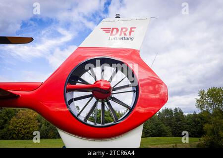 Entraînement au sauvetage par treuil de l'hélicoptère de sauvetage Christoph 62, à l'occasion du 50e anniversaire de la Luftrettung de la DRF. Le sauvetage de Banque D'Images