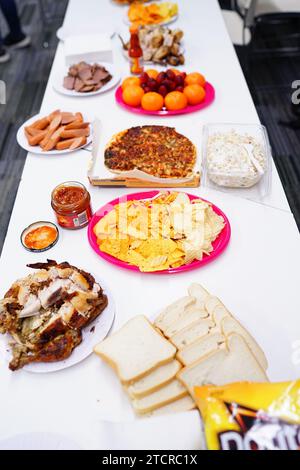 Cuisine dans une fête australienne Banque D'Images