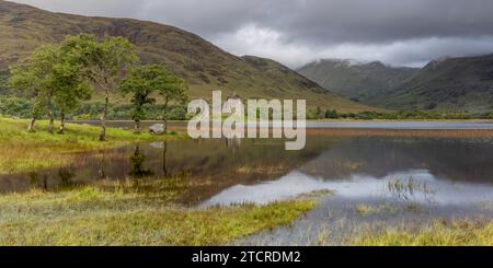 Kilchurn Castle, Loch Awe près d'Oban dans les Highlands écossais. Argyle et Bute célèbre château écossais près de Glencoe. Château historique en Écosse Banque D'Images