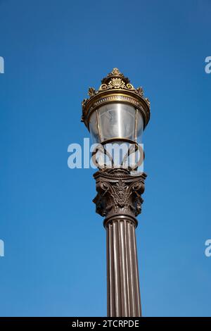 Place de la Concorde, l'une des places les plus célèbres de Paris, France Banque D'Images