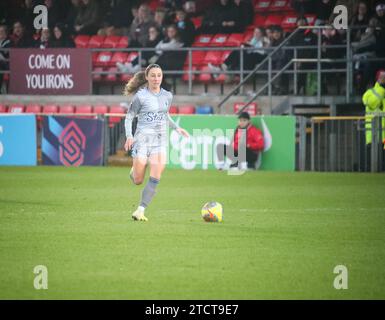 Dagenham, Royaume-Uni. 10 décembre 2023. Dagenham, Angleterre, 10 décembre 2023 : en action lors du match de Barclays FA Womens Super League entre West Ham et Everton au Chigwell Construction Staduim dans l'Essex, en Angleterre. (Will Hope/SPP) crédit : SPP Sport Press photo. /Alamy Live News Banque D'Images