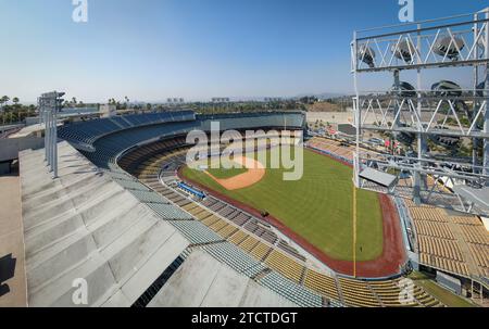 Images de drone du stade Dodger avec la Skyline de Los Angeles visible en quelques plans. Banque D'Images