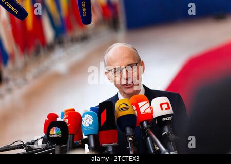 Bruxelles, Belgique. 14 décembre 2023. © Nicolas Landemard/le Pictorium/MAXPPP - Bruxelles 14/12/2023 Luc Frieden. Arrivees des chefs d'etats au sommet européen. Crédit : MAXPPP/Alamy Live News Banque D'Images