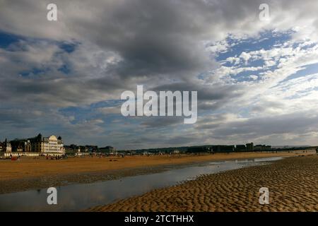 La plage de Trouville sur Mer. Trouville. France. Banque D'Images