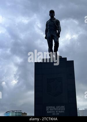 Statue du général Leclerc de Hautecloque et mémorial à Paris, France Banque D'Images