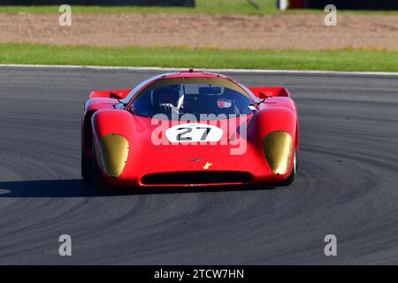 John Sheldon, Chevron B16, HSCC GT & SR Championship for Guards Trophy et HSCC Thundersports Series, boîtier de démonstration ; voitures standard, voitures GT de compétition, Banque D'Images