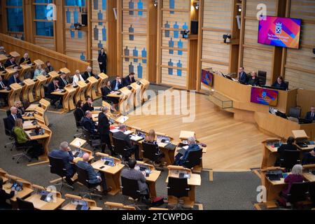 Édimbourg, Écosse, Royaume-Uni. 14 décembre 2023. PHOTO : Shona Robison MSP, première ministre dépendante de l'Écosse. Session hebdomadaire des questions des premiers ministres à Holyrood au Parlement écossais. Crédit : Colin D Fisher crédit : Colin Fisher/Alamy Live News Banque D'Images