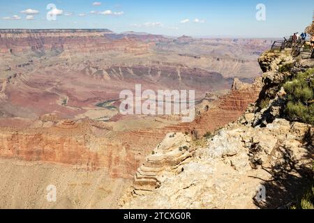 Colorado River vue de Lipan point, South Rim, Grand Canyon, AZ, USA Banque D'Images