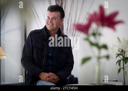 Madrid, 06/05/2015. Entretien avec Ramón Gener. Photo : Isabel Permuy Archdc. Crédit : Album / Archivo ABC / Isabel B Permuy Banque D'Images