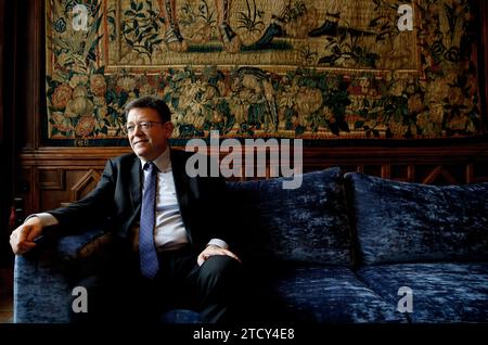 Valence, 07/02/2015. Entretien avec le président de la Generalitat Valenciana, Ximo Puig, au Palau de la Generalitat. Photo : Rober Solsona ARCHDC. Crédit : Album / Archivo ABC / Rober Solsona Banque D'Images