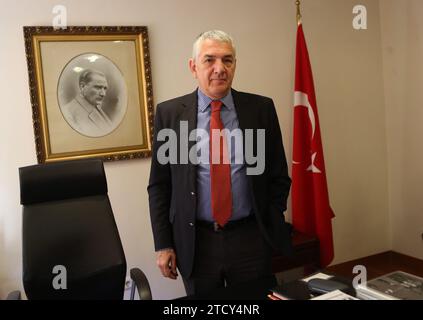 Madrid, 04/04/2017. Entretien avec l'ambassadeur turc en Espagne, Ömer Önhon. Photo : Ernesto Agudo. Archdc. Crédit : Album / Archivo ABC / Ernesto Agudo Banque D'Images