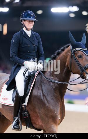 Jorinde Verwimp de Belgique avec charmer lors de la coupe du monde FEI dressage Freestyle au London International Horse Show le 14 décembre 2023, London Excel Centre, Royaume-Uni (photo de Maxime David - MXIMD Pictures) Banque D'Images