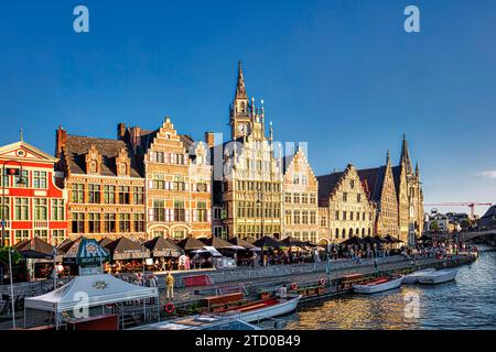 Rangée historique de maisons Graslei sur la rivière Leie, Belgique, Flandre orientale, Gand Banque D'Images