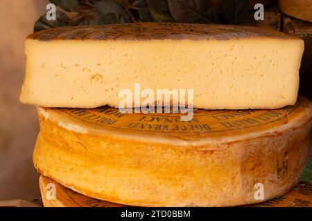 Italie, Lombardie, Valle Brembana, Branzi Cheese Banque D'Images