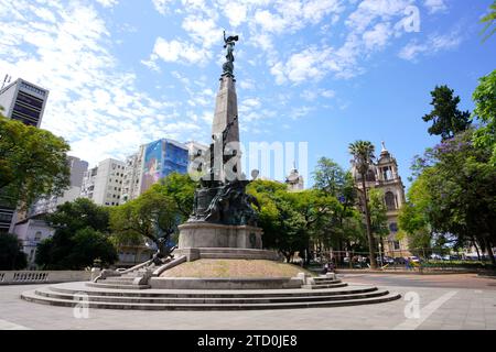 PORTO ALEGRE, BRÉSIL - 26 NOVEMBRE 2023 : place Praca da Matriz à Porto Alegre, Rio Grande do Sul, Brésil Banque D'Images