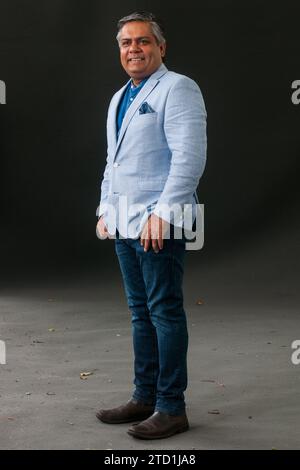 Vivek Singh, chef indien, restaurateur et personnalité des médias basé à Londres, assiste à un photocall pendant le Festival international du livre d'Édimbourg le Banque D'Images