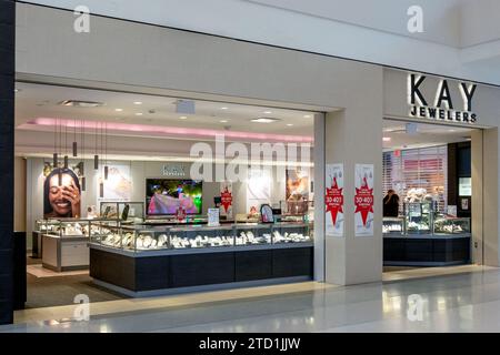 BLOOMINGTON, MN, États-Unis - 12 DÉCEMBRE 2023:Kay Jewelers au centre commercial Mall of America. Banque D'Images