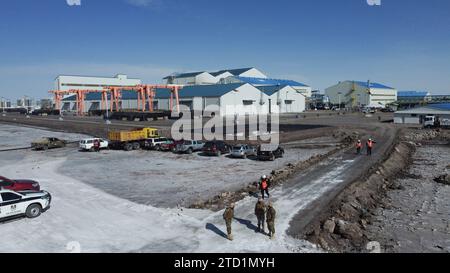 15 décembre 2023, Bolivie, Uyuni : vue de la nouvelle usine de production de carbonate de lithium au lac salé d'Uyuni dans la municipalité de Rio Grande. Photo : Alexis Demarco/dpa Banque D'Images